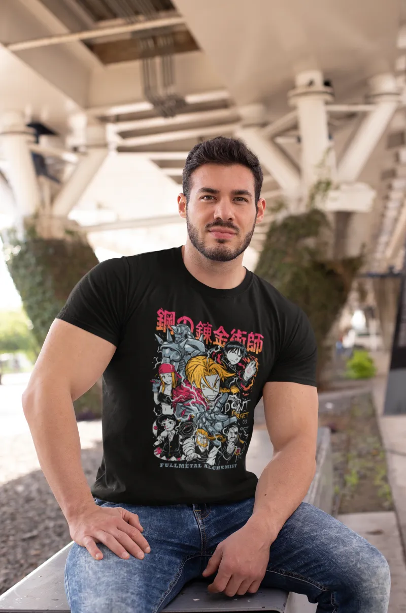 Hombre sentado con playera negra de Full Metal